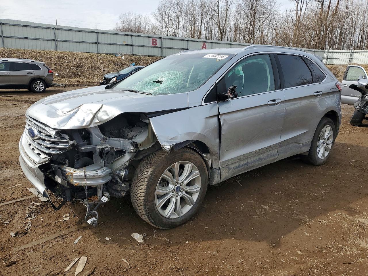 2020 Ford Edge Titanium