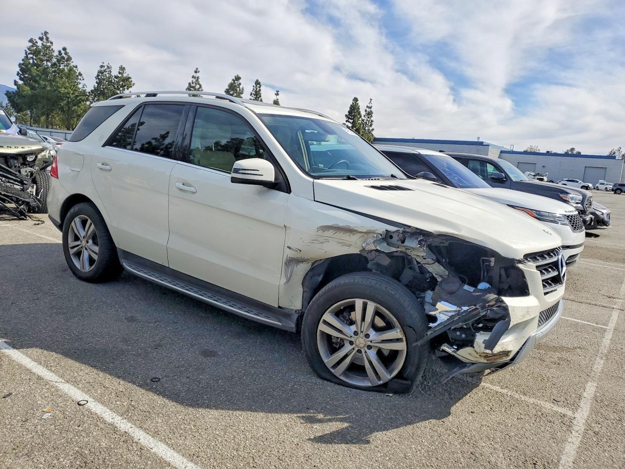 2012 Mercedes-Benz Ml 350 4Matic - Image 4