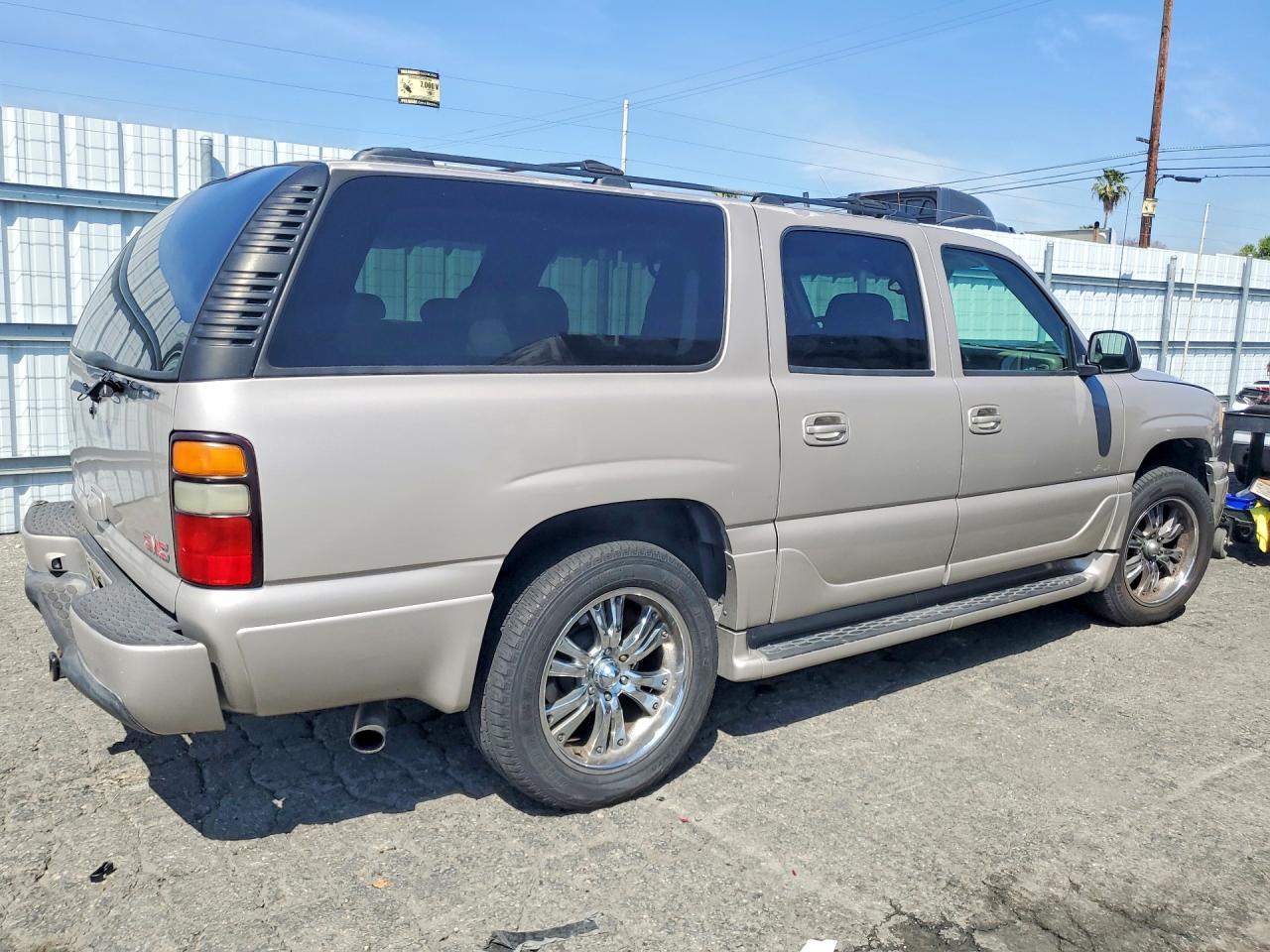 2005 GMC Yukon Xl Denali - Фото 3