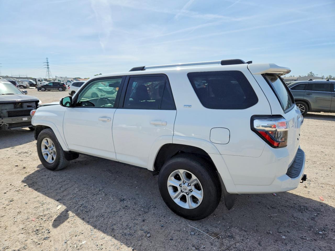 2024 Toyota 4Runner Sr5 - Фото 2