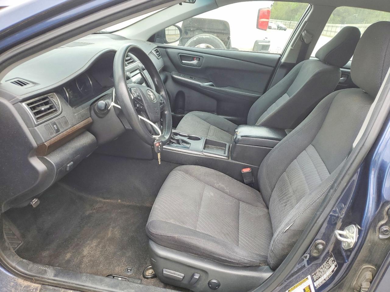 2015 Toyota Camry Le - Image 7