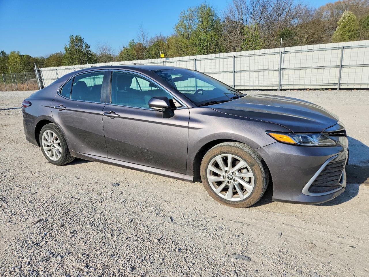 2023 Toyota Camry Le - Image 4