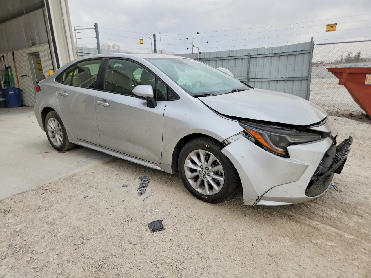 2020 Toyota Corolla Le - Фото 4