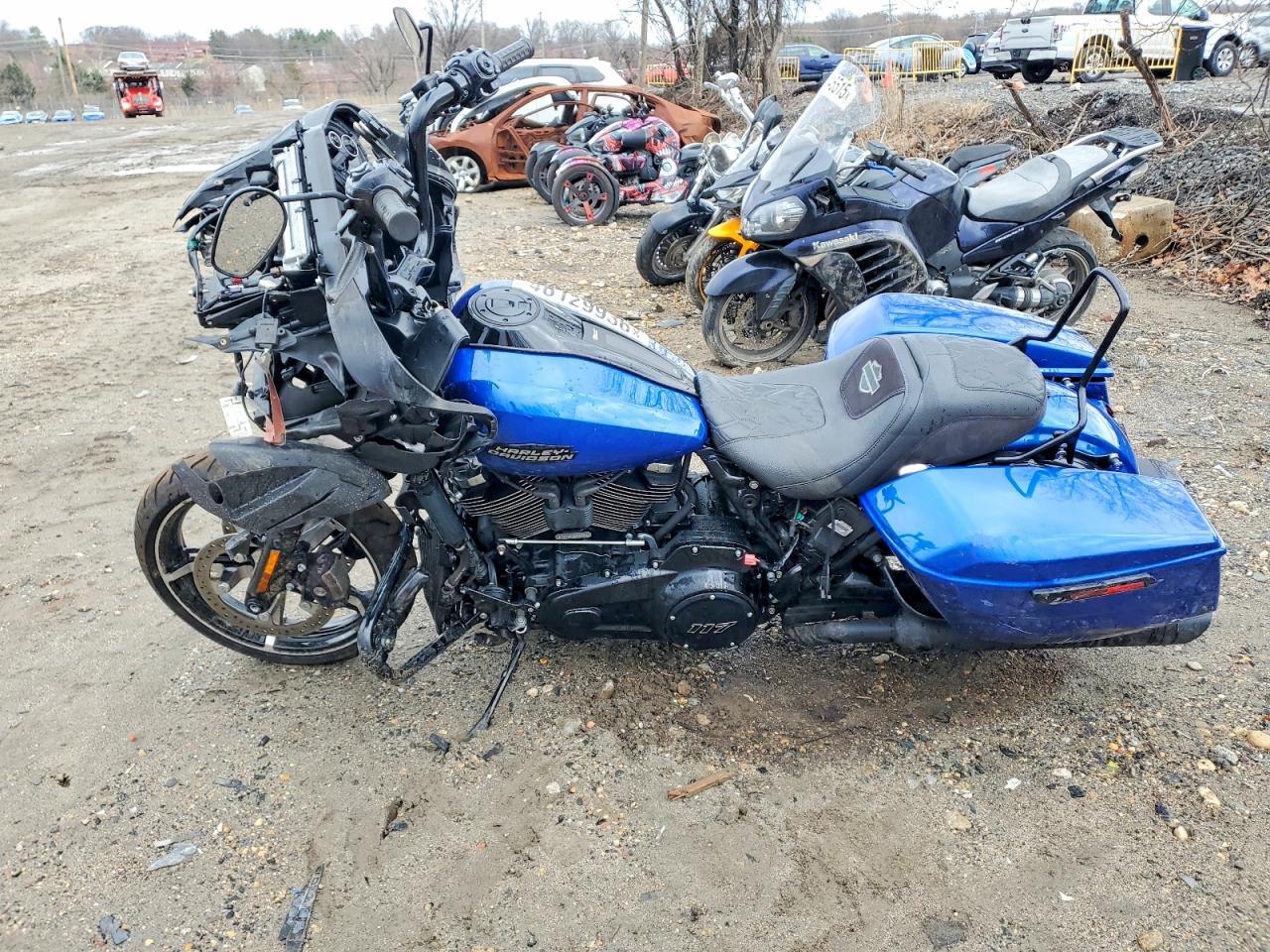 2024 Harley-Davidson Fltrx Road Glide - Image 3