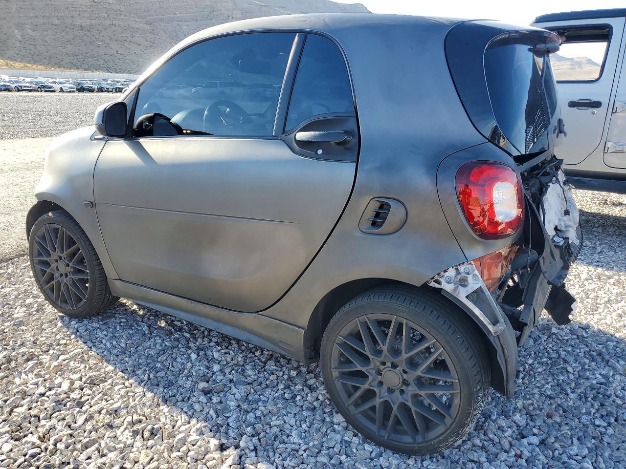 2017 Smart Fortwo - Фото 2