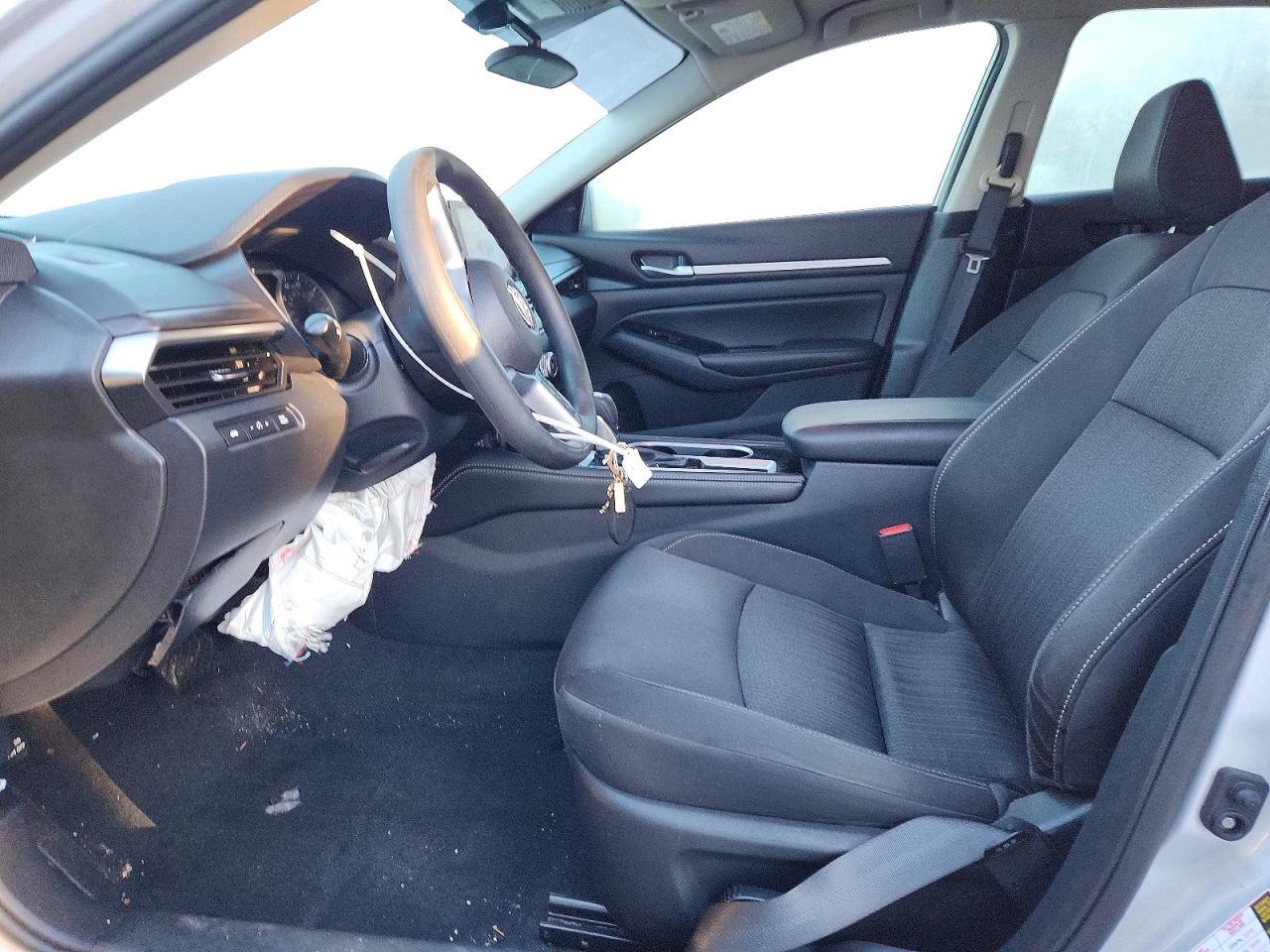 2023 Nissan Altima 2.5 Sv - Image 7