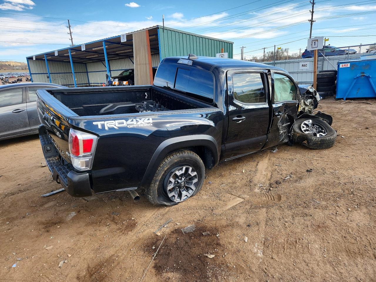 2022 Toyota Tacoma Trd Off-Road - Фото 3