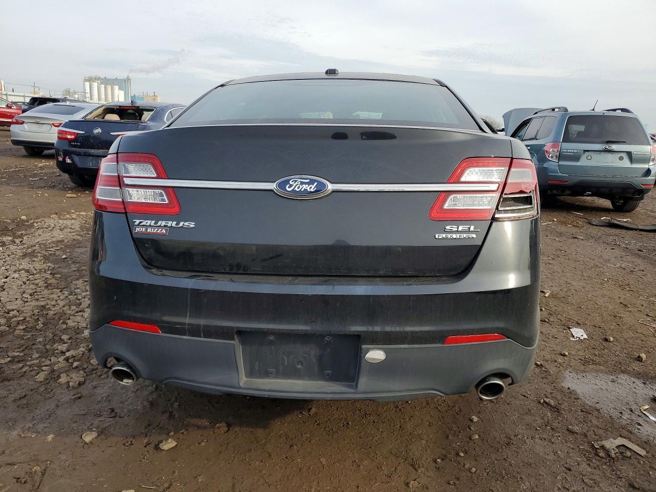 2013 Ford Taurus Sel - Image 6