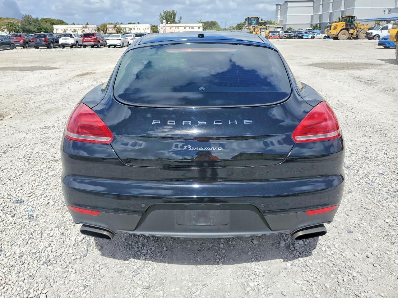 2016 Porsche Panamera 2 - Image 6