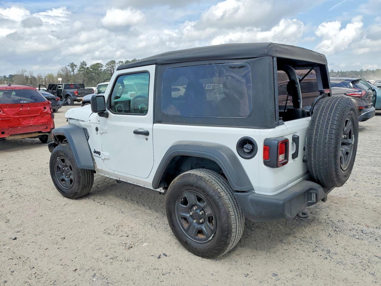 2025 Jeep Wrangler Sport - Фото 2