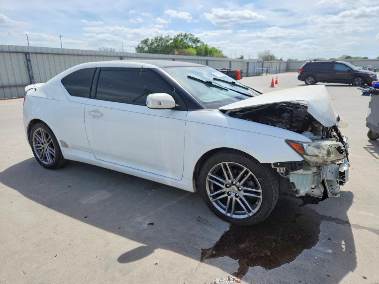 2013 Scion Tc Base - Фото 4
