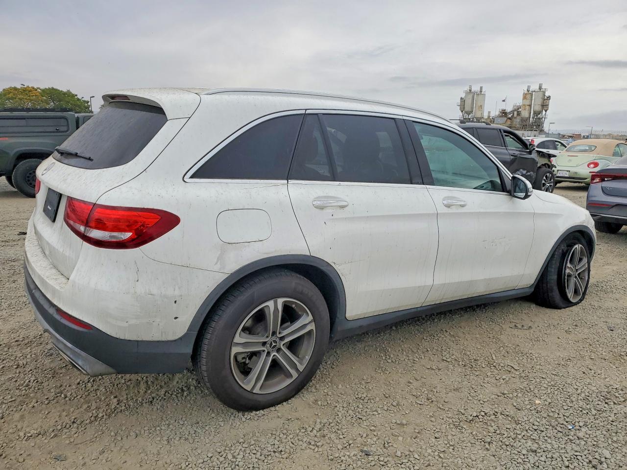 2019 Mercedes-Benz Glc 300 - Фото 3
