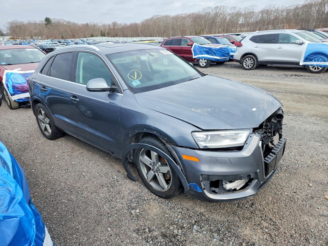 2015 Audi Q3 Premium Plus - Image 4