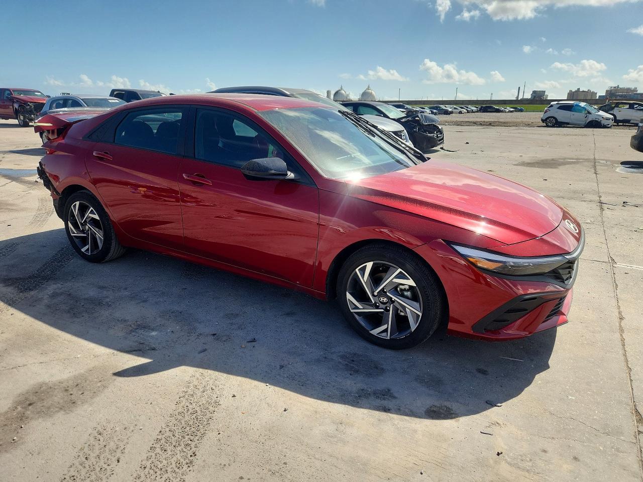 2025 Hyundai Elantra Sel Sport - Image 4