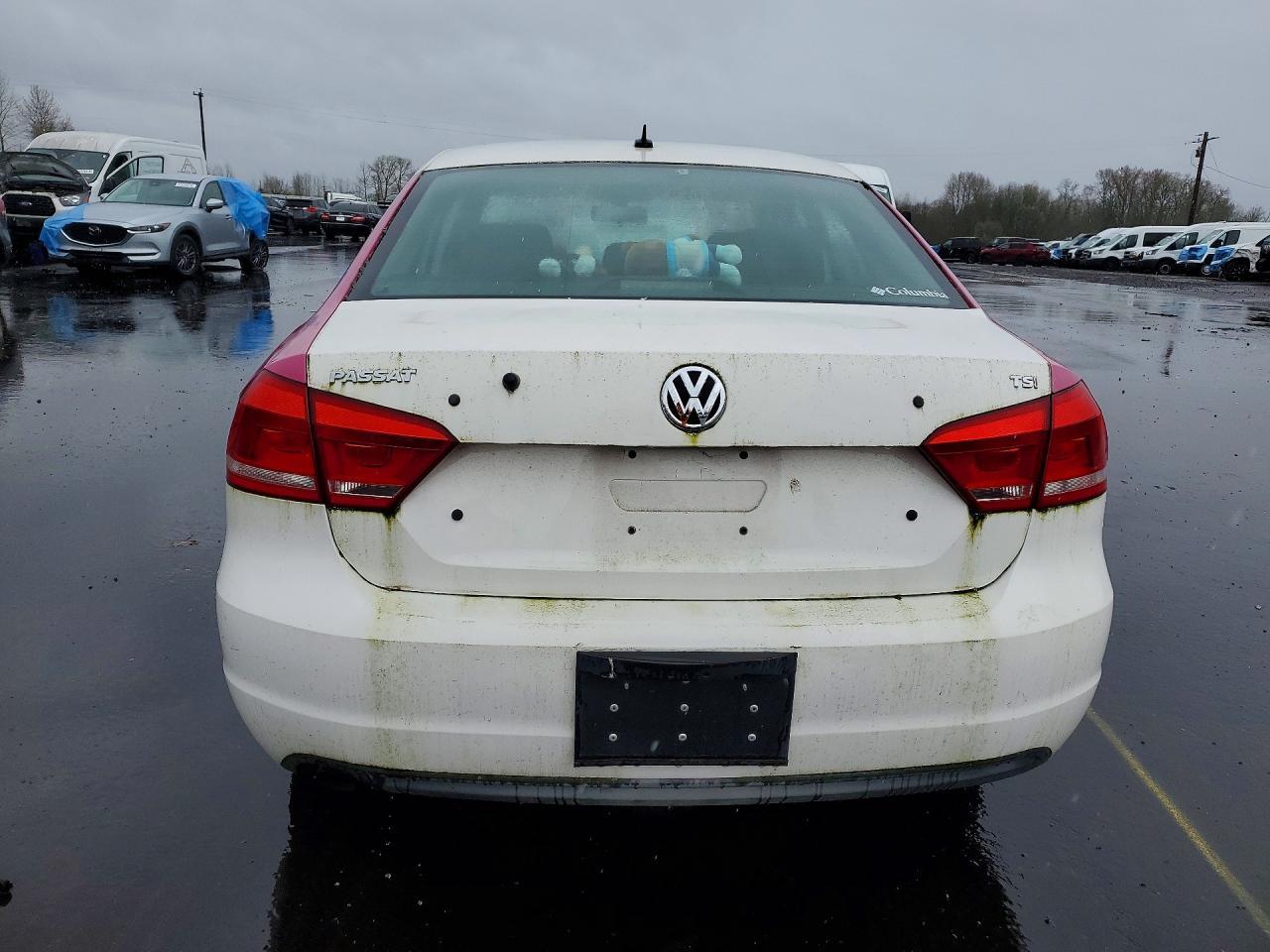 2014 Volkswagen Passat S - Image 6