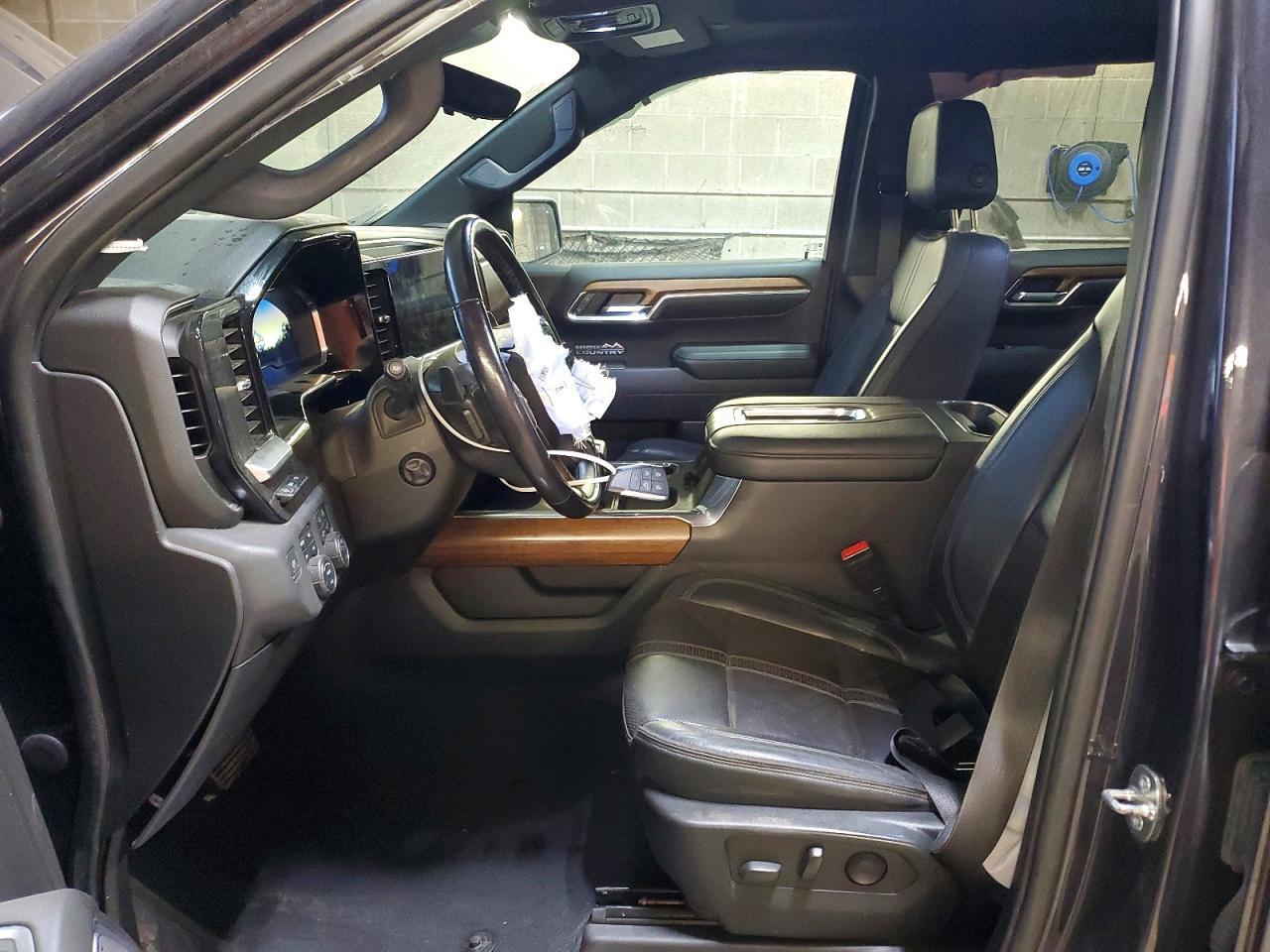 2022 Chevrolet Silverado K1500 High Country - Image 7