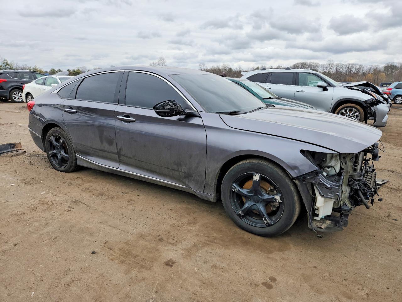 2018 Honda Accord Touring Hybrid - Фото 4