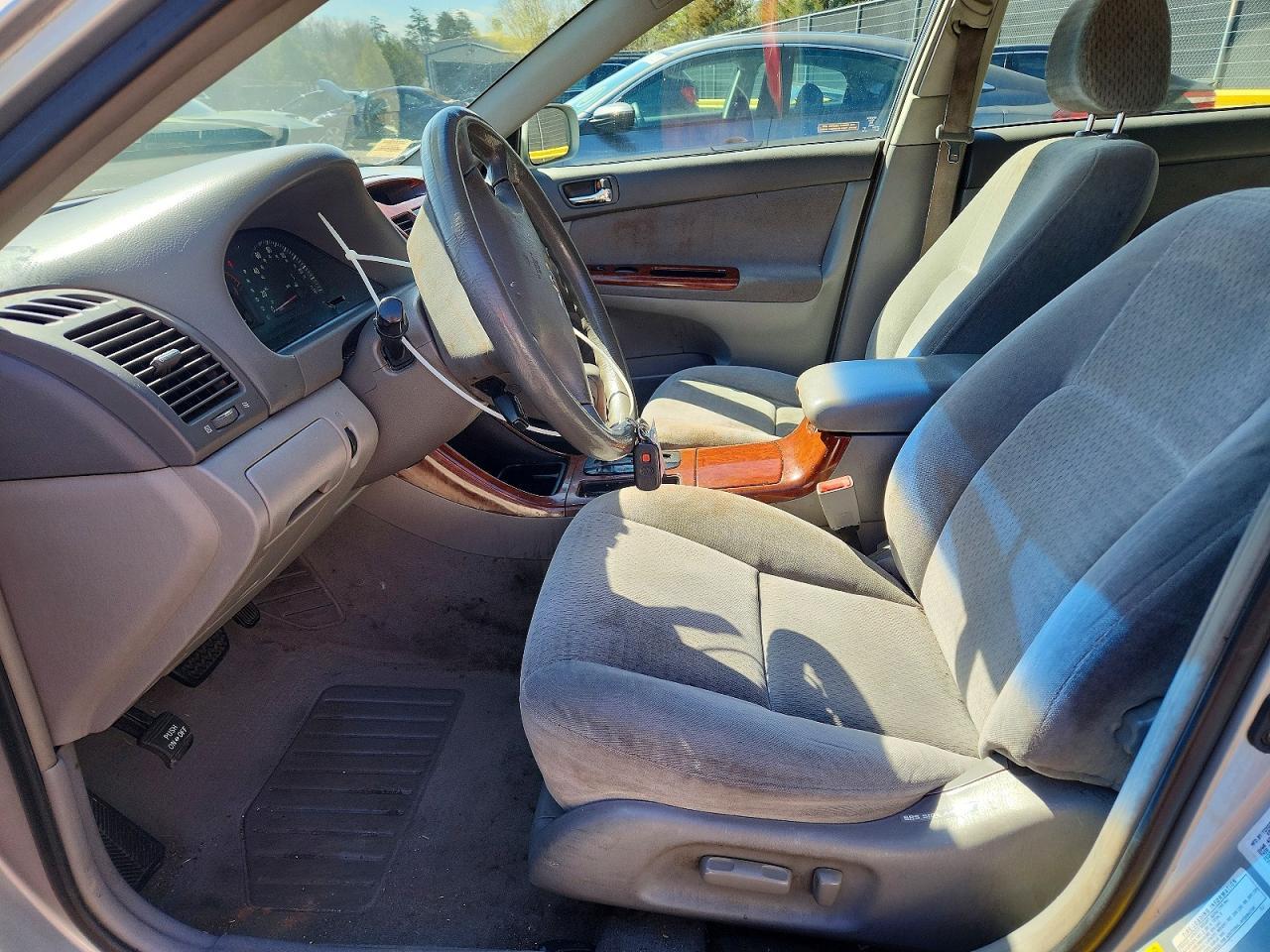 2003 Toyota Camry Xle - Image 7