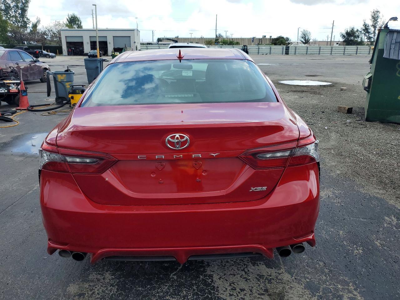 2023 Toyota Camry Xse - Image 6