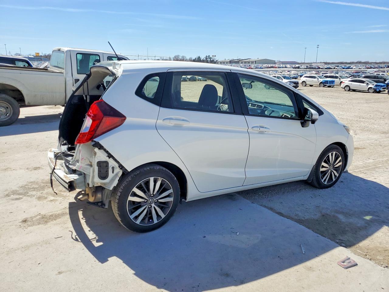 2016 Honda Fit Ex - Фото 3