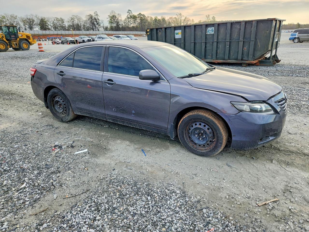 2011 Toyota Camry Le - Image 4