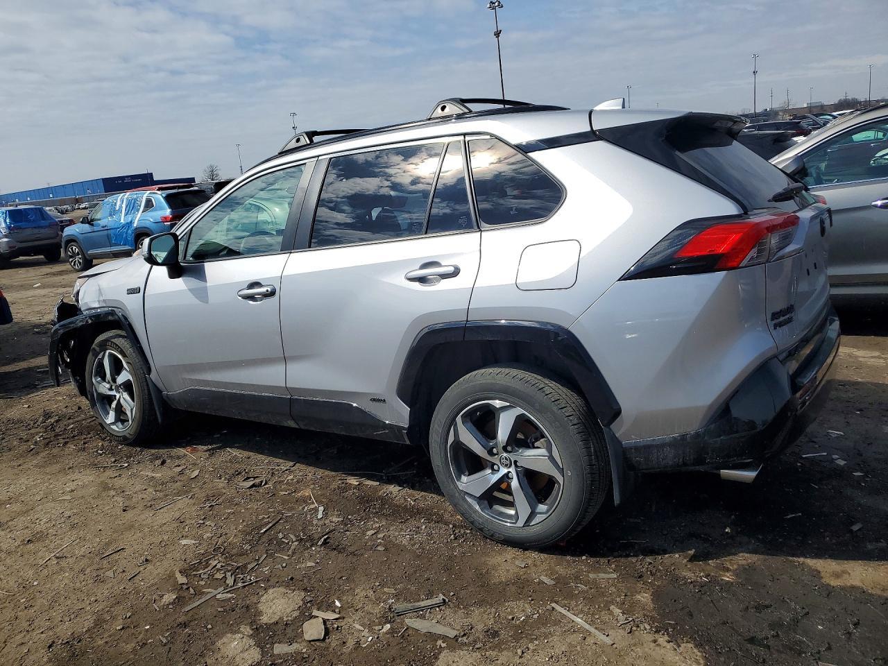 2021 Toyota Rav4 Prime Se - Фото 2
