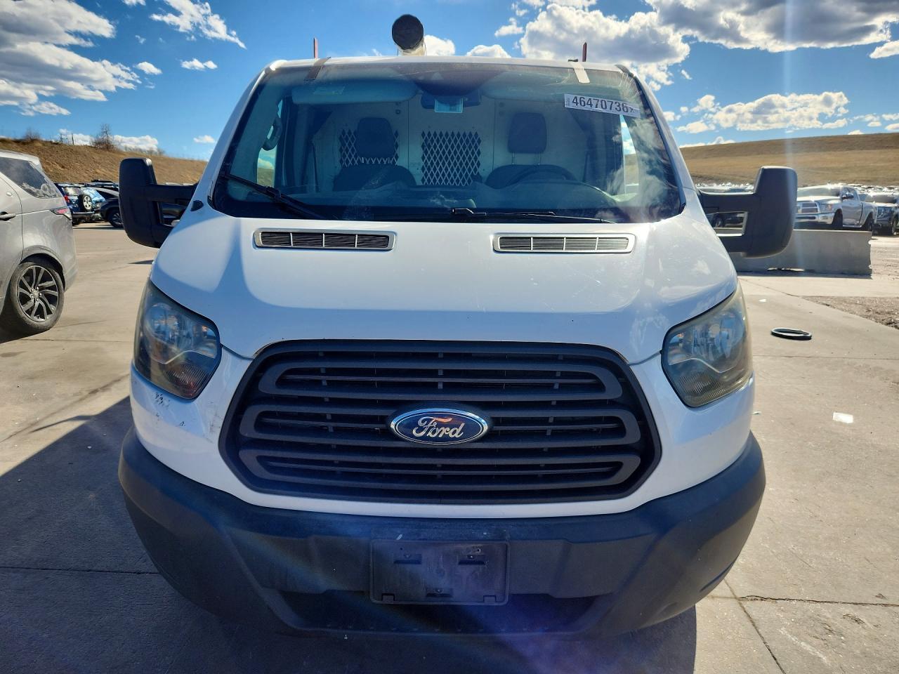 2016 Ford Transit 250 Utility / Service Van - Фото 5