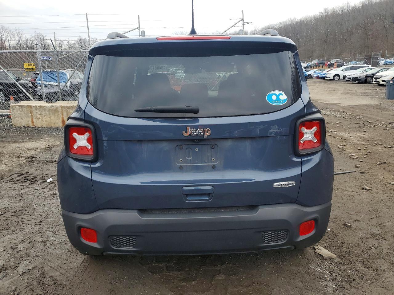2019 Jeep Renegade Latitude - Фото 6