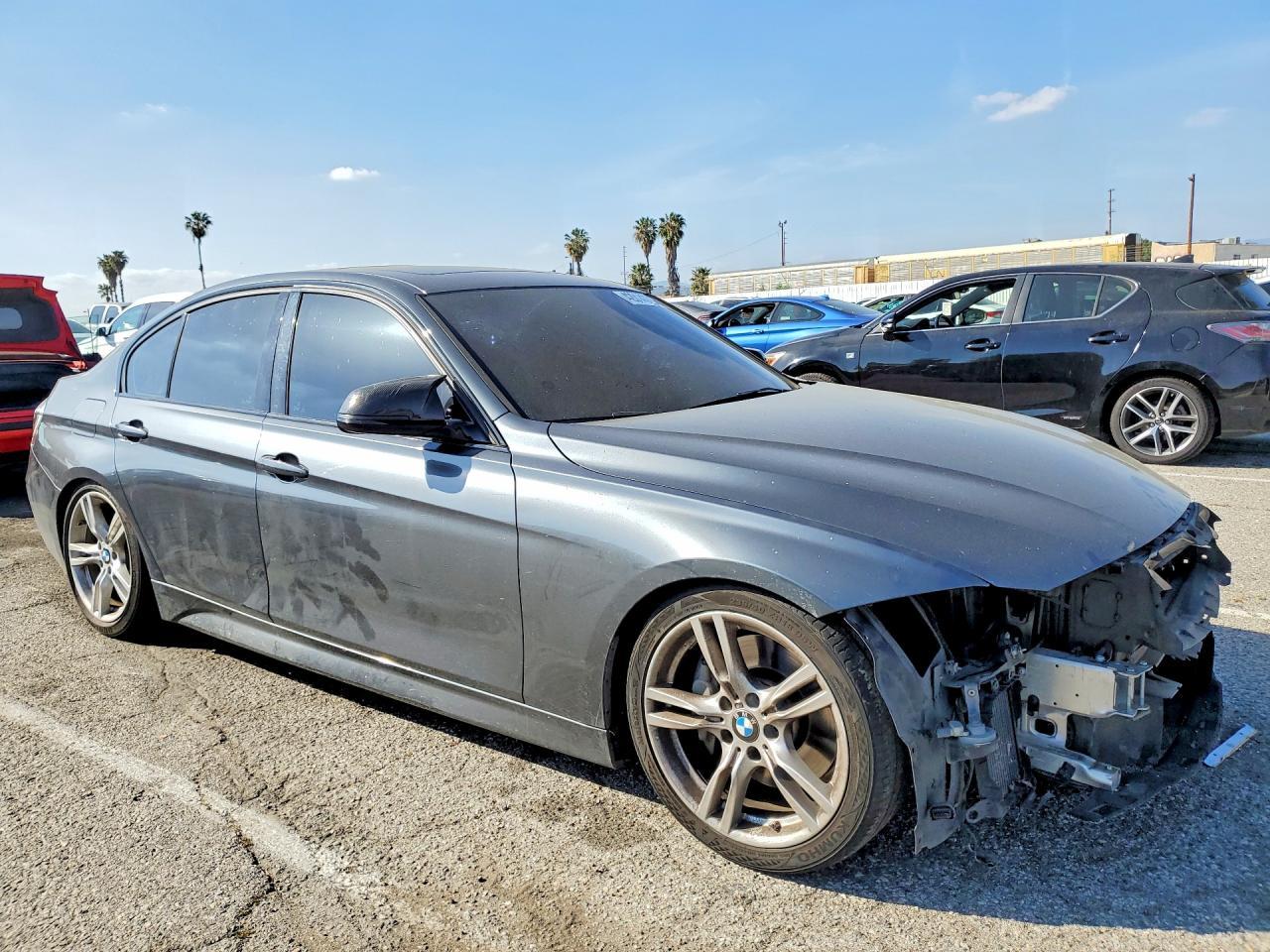 2015 BMW 335 I - Фото 4