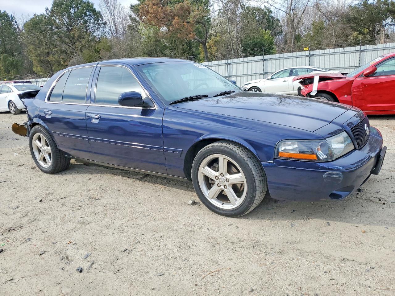 2003 Mercury Marauder - Image 4