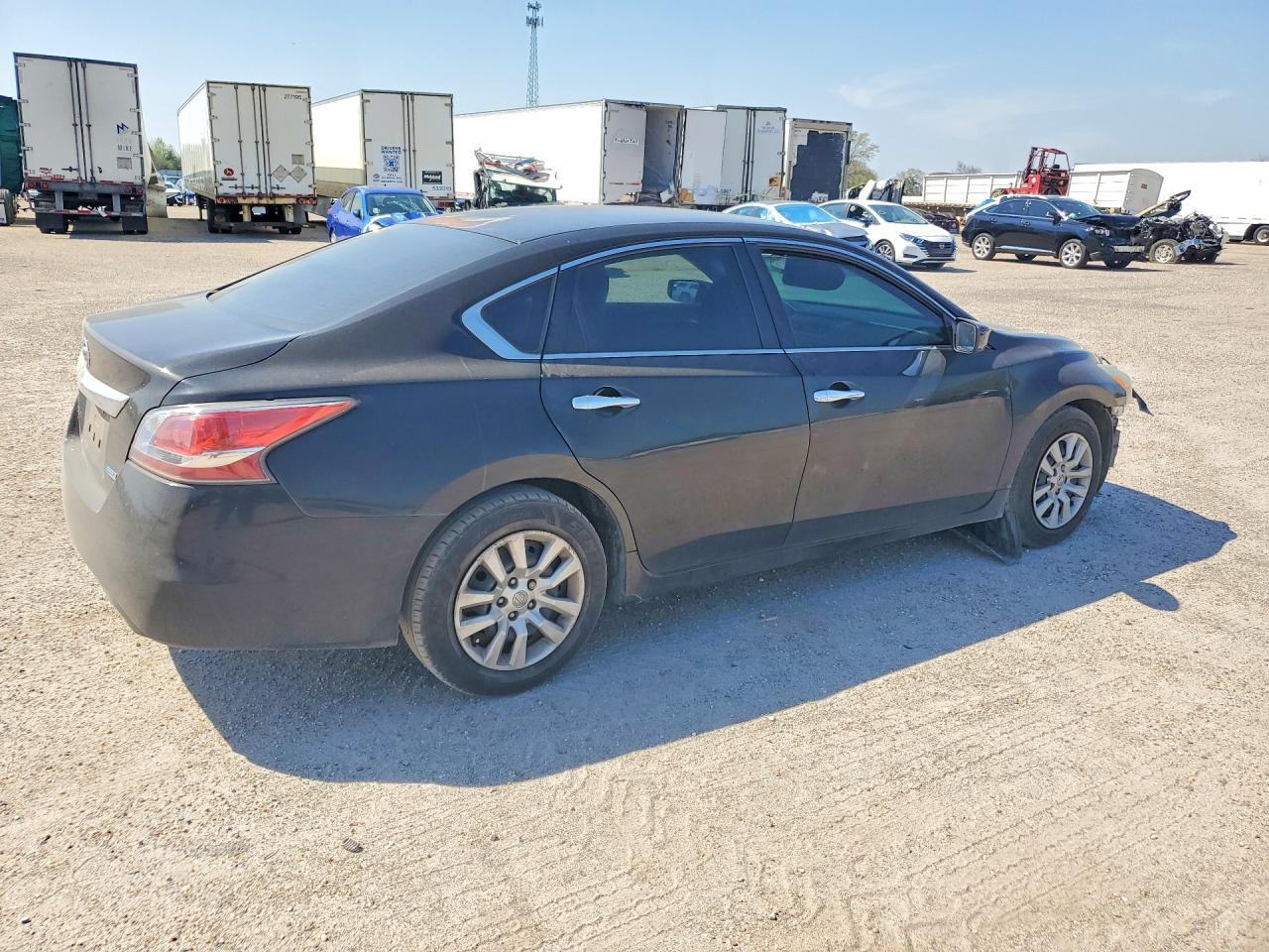 2014 Nissan Altima 2.5 - Фото 3