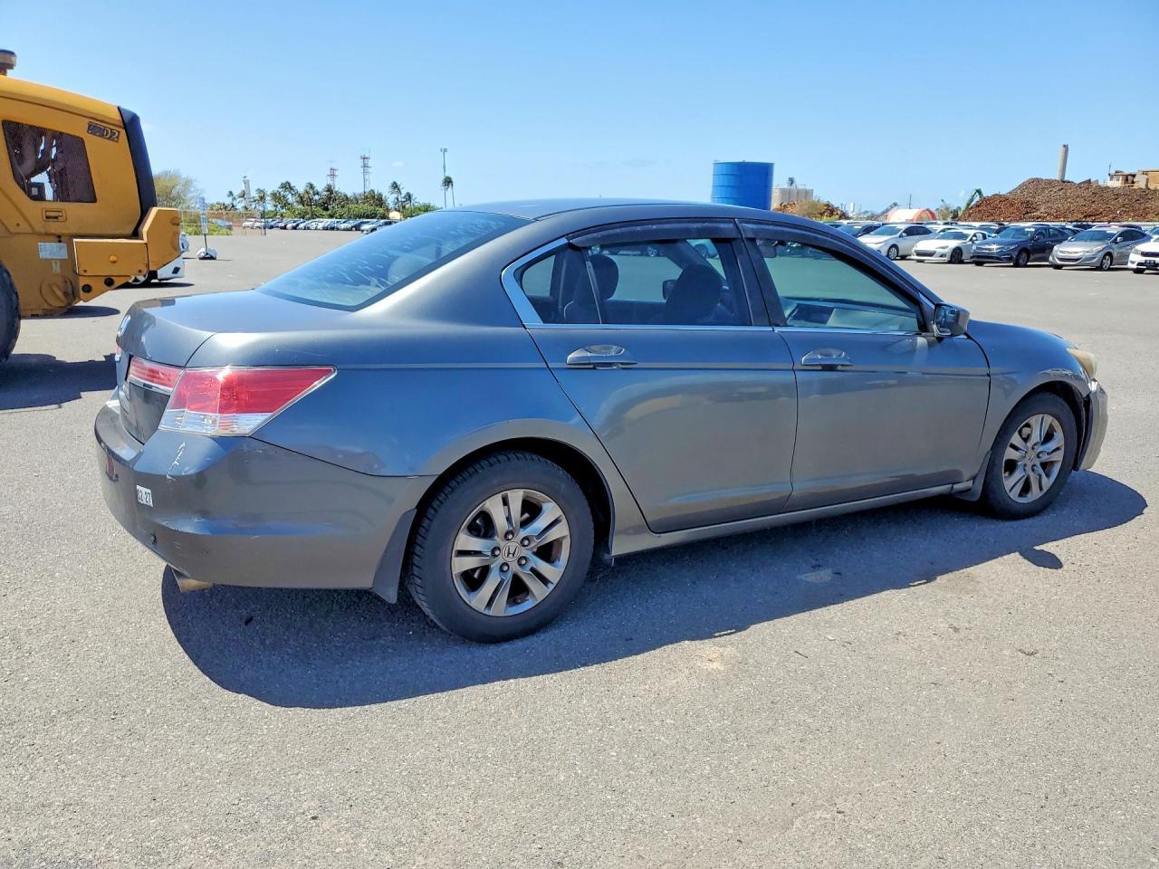 2012 Honda Accord Lxp - Фото 3