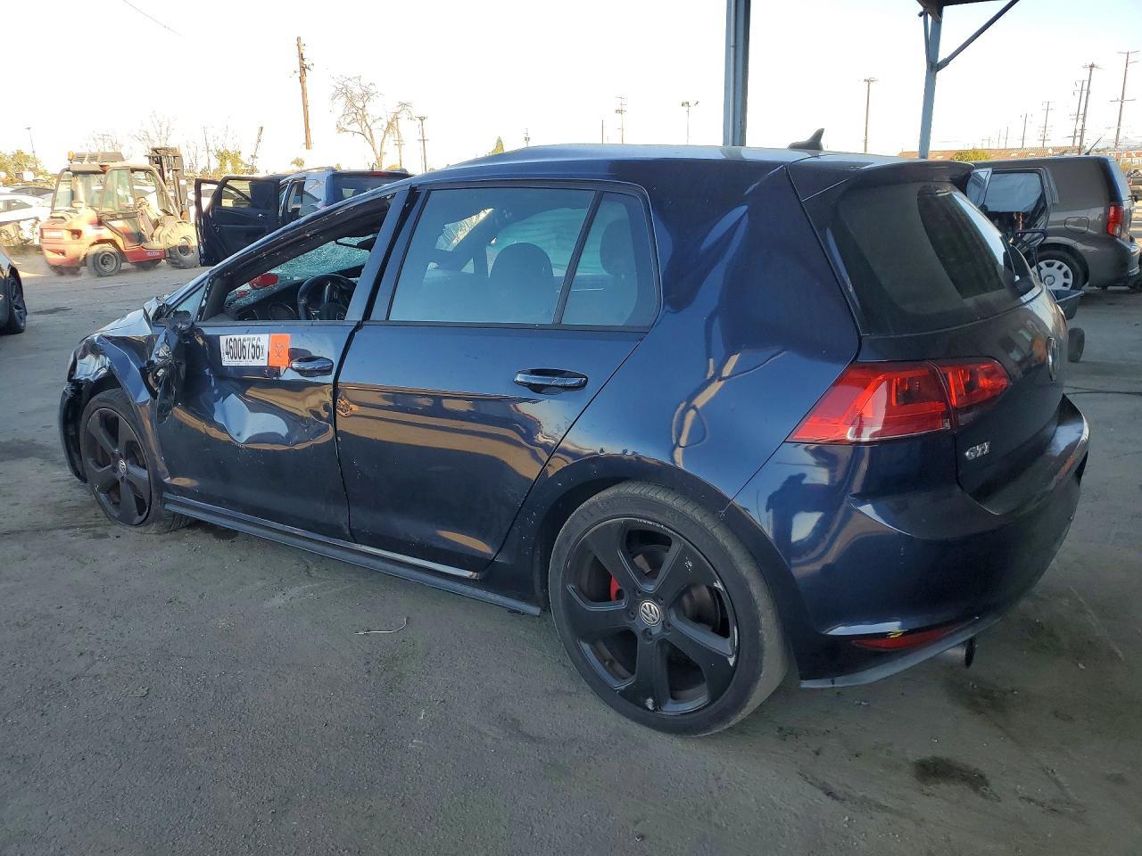 2015 Volkswagen Gti - Фото 2