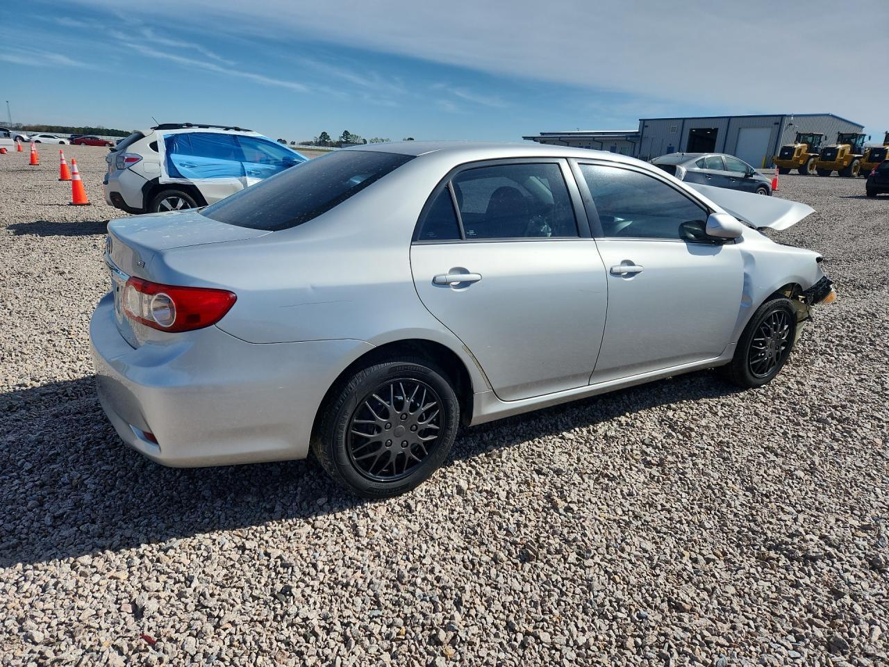 2013 Toyota Corolla Le - Фото 3