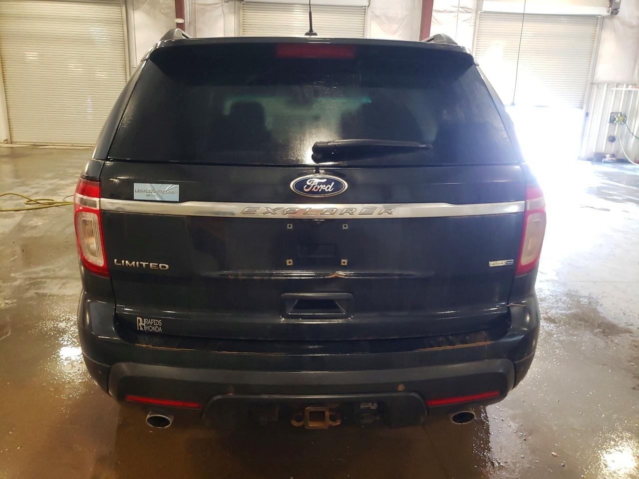 2013 Ford Explorer Limited - Image 6