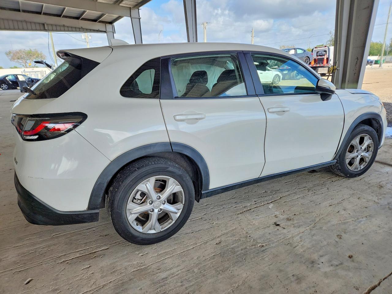 2023 Honda Hr-V Lx - Image 3