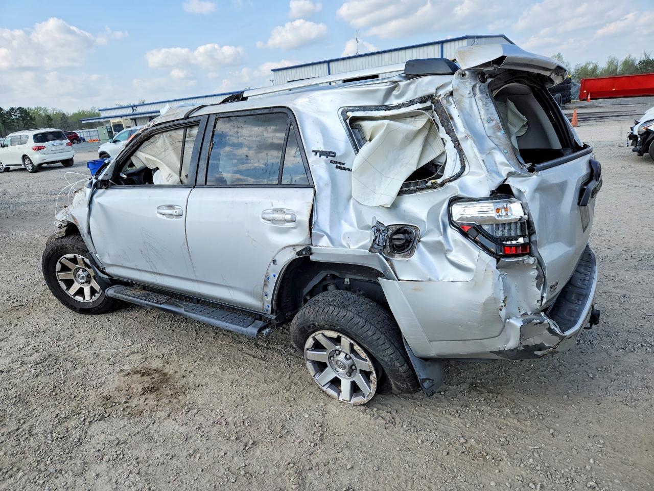 2016 Toyota 4Runner Trail Premium - Фото 2