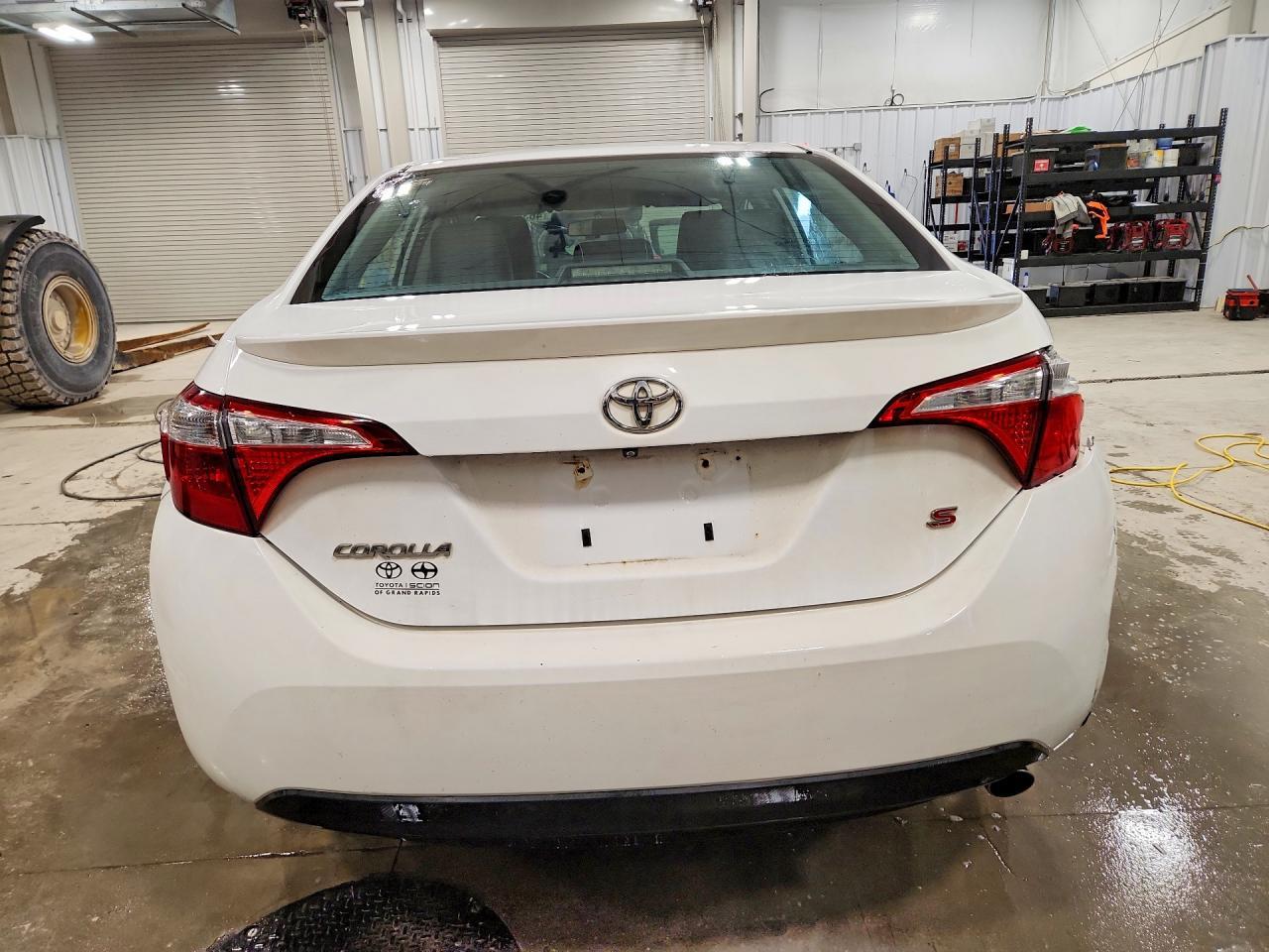 2015 Toyota Corolla S Plus - Image 6