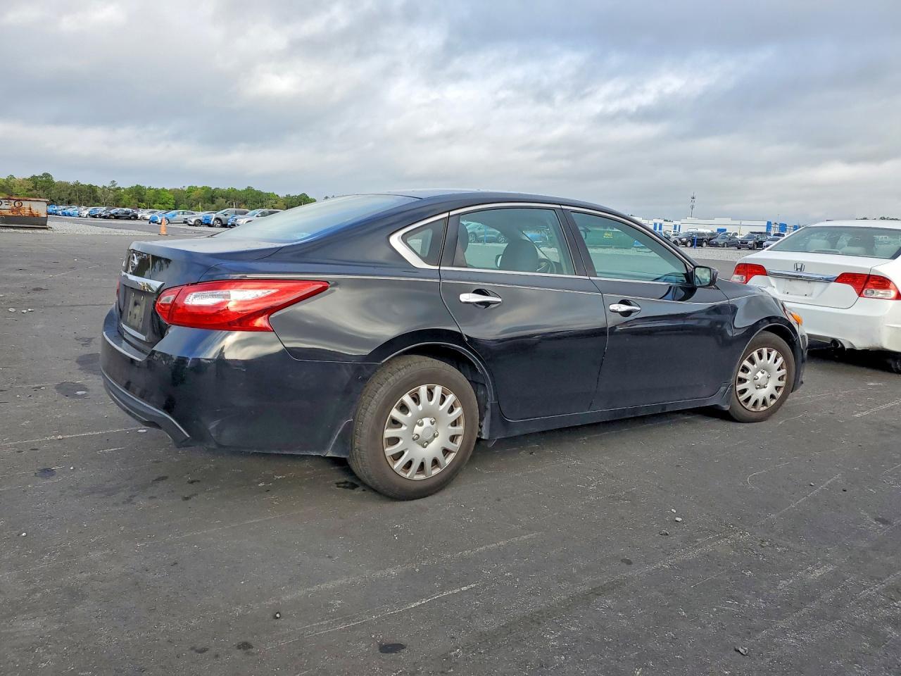 2017 Nissan Altima 2.5 S - Фото 3