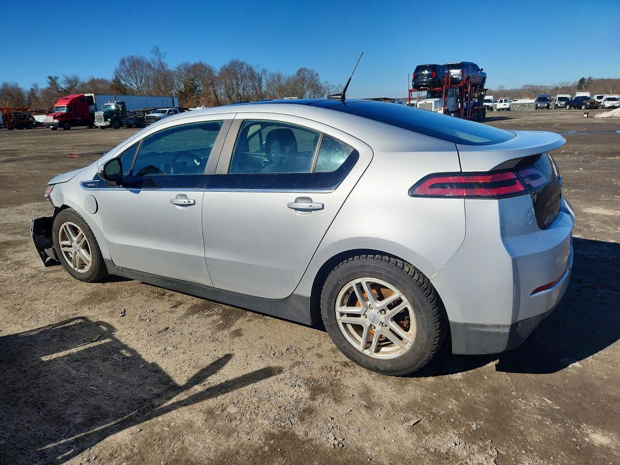 2012 Chevrolet Volt - Image 2