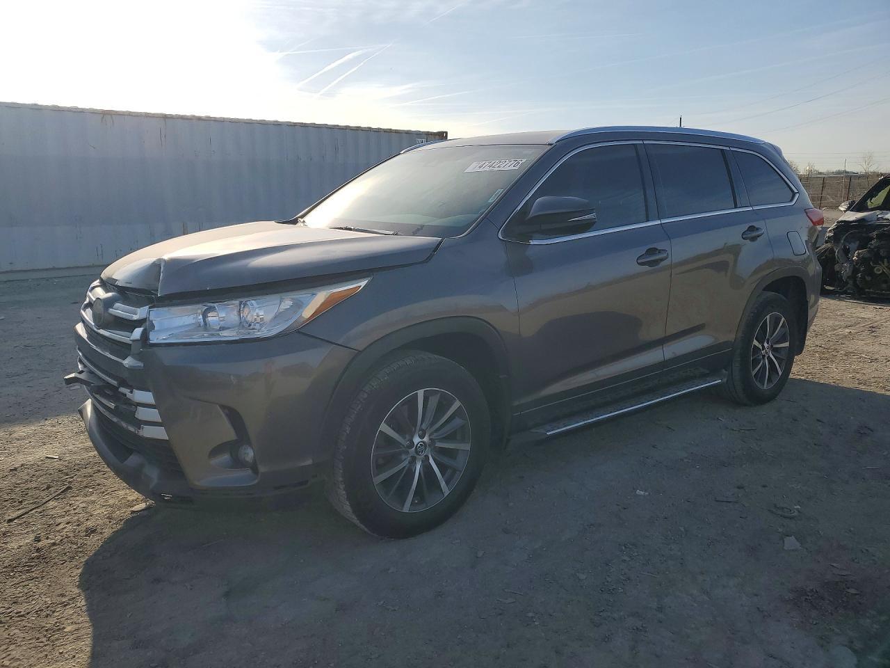 2017 Toyota Highlander Xle