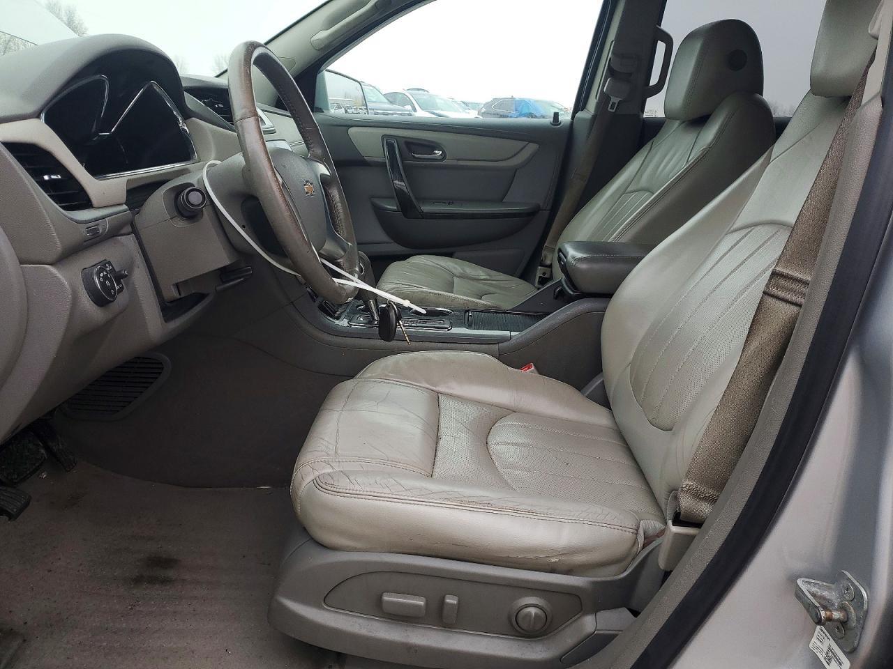 2017 Chevrolet Traverse Premier - Image 7