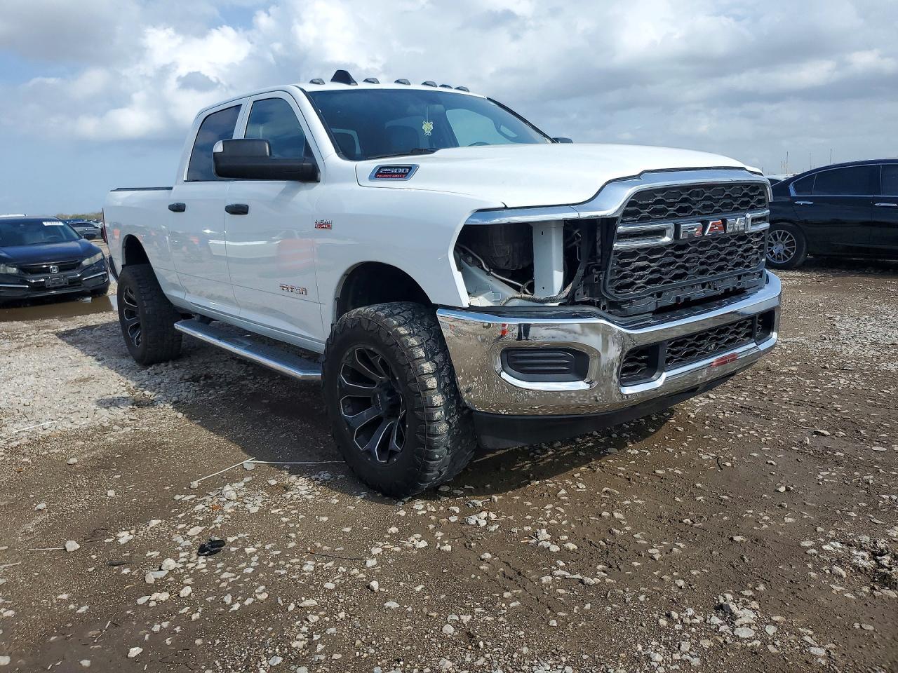 2022 Ram 2500 Tradesman - Image 4