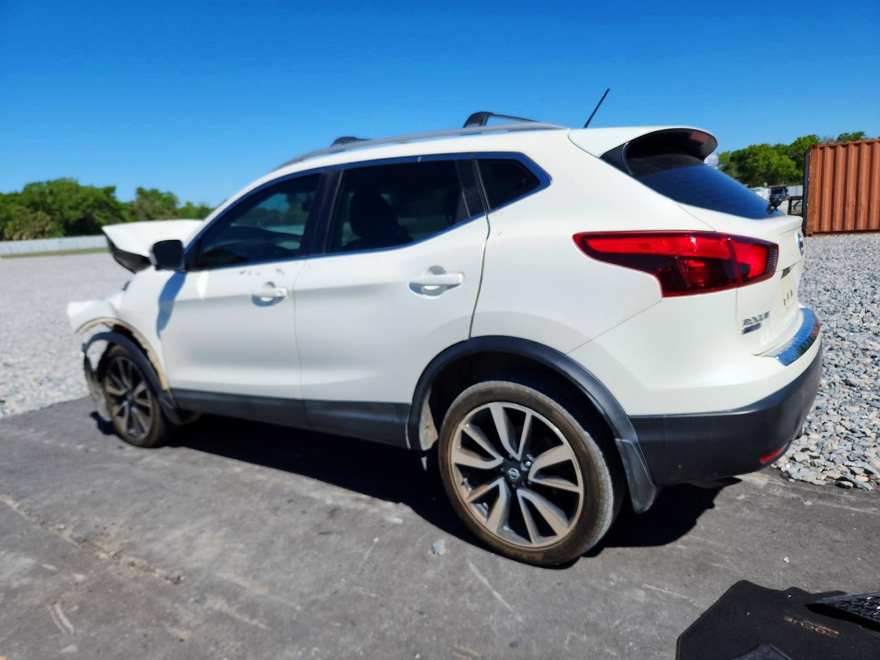 2017 Nissan Rogue Sport Sl - Фото 2