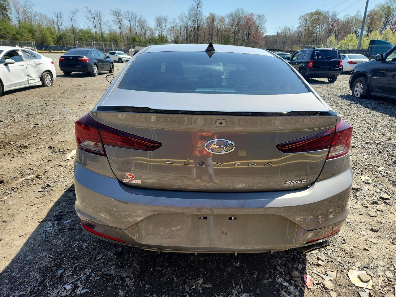 2020 Hyundai Elantra Sport - Фото 6