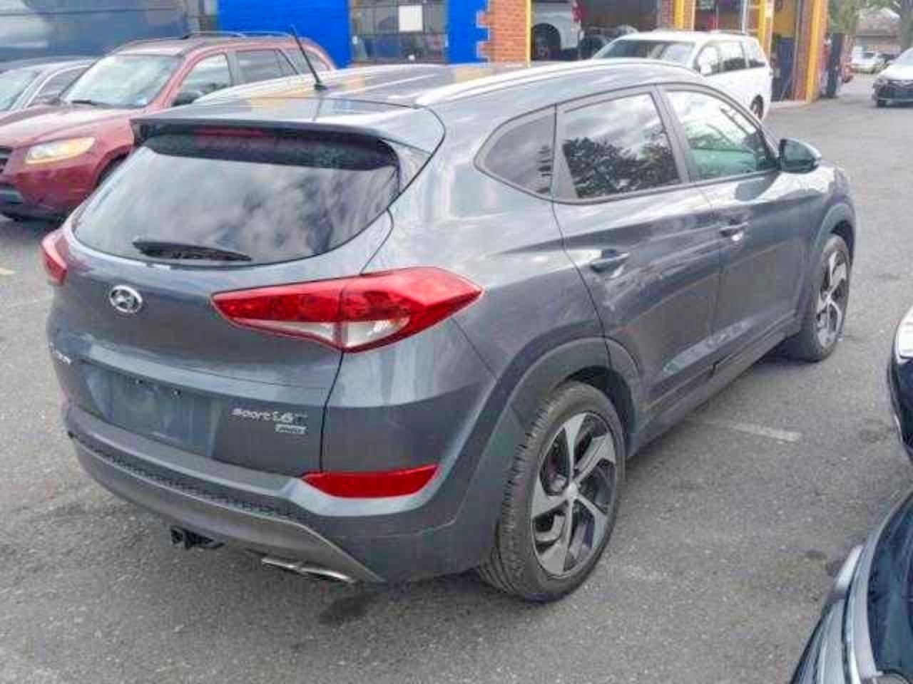 2016 Hyundai Tucson Sport - Image 4