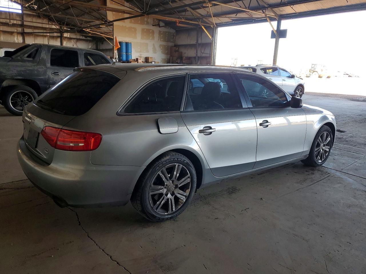 2010 Audi A4 Premium - Image 3