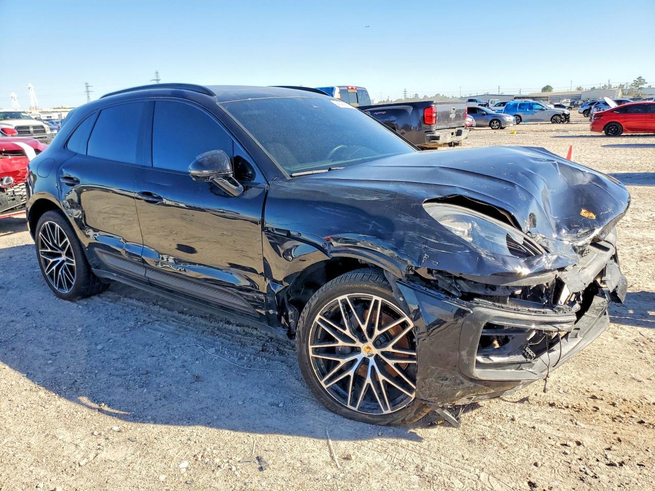 2025 Porsche Macan Base - Фото 4