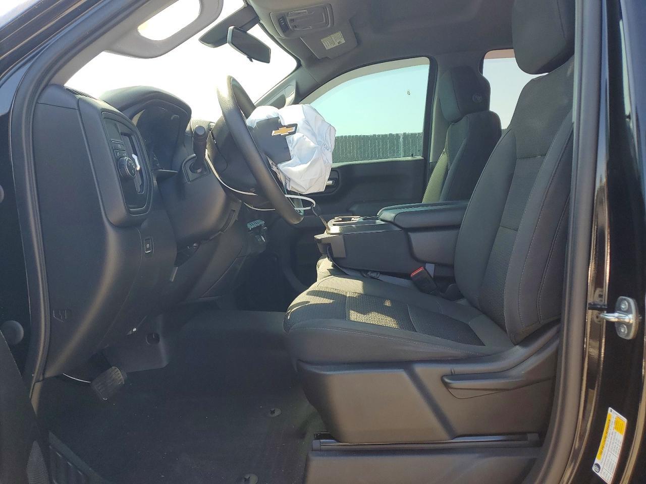 2021 Chevrolet Silver1500 - Фото 7