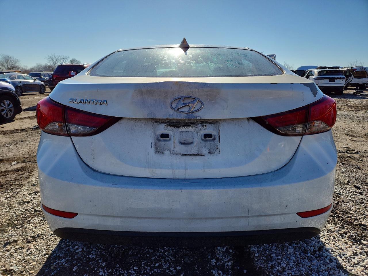 2016 Hyundai Elantra Se - Фото 6